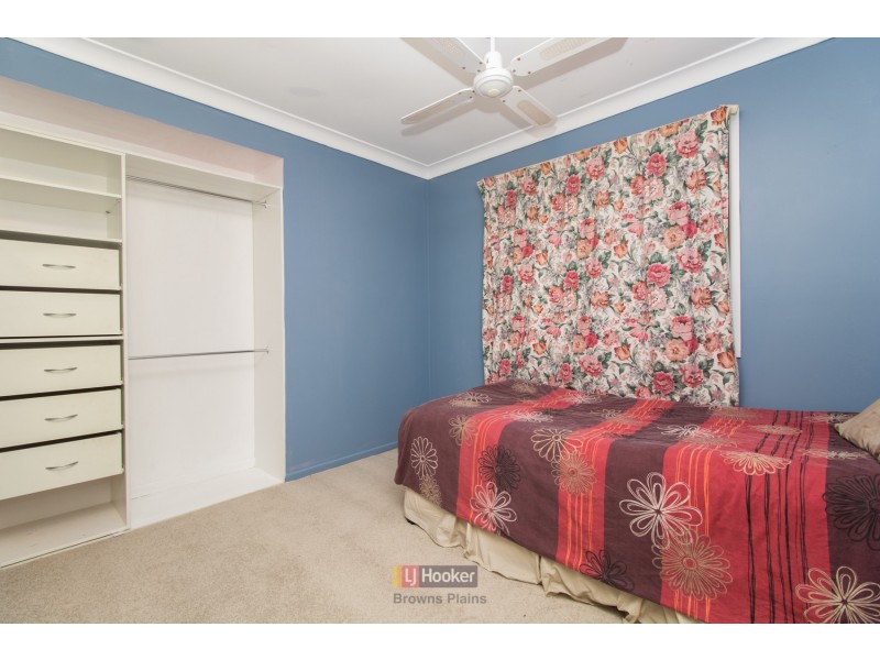 82 Mackellar Drive, Boronia Heights QLD 4124