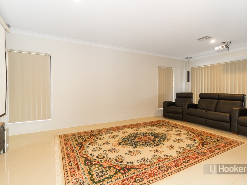 19 Hunter Close, Calamvale QLD 4116