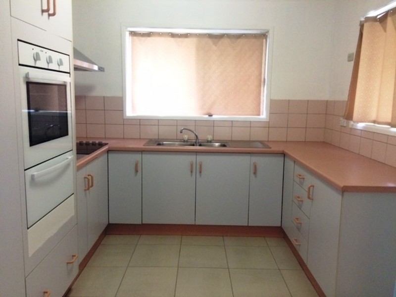 141 Fourth Avenue, Marsden QLD 4132