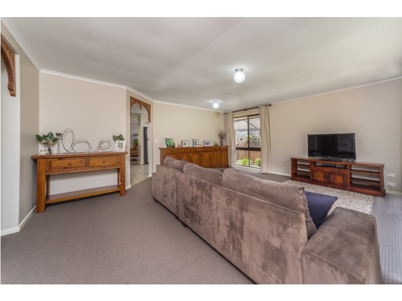 170 Johnson Road, Hillcrest QLD 4118