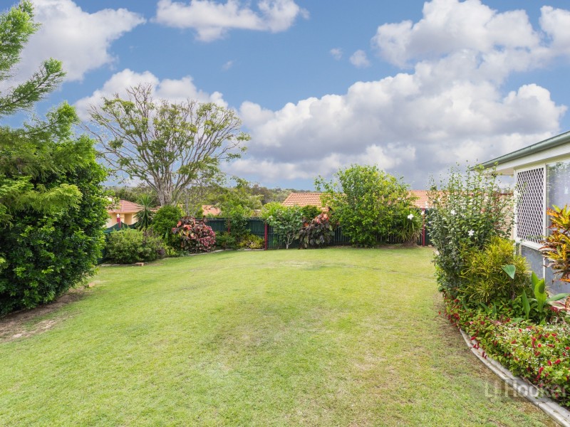 14 Pinnacle Close, Regents Park QLD 4118