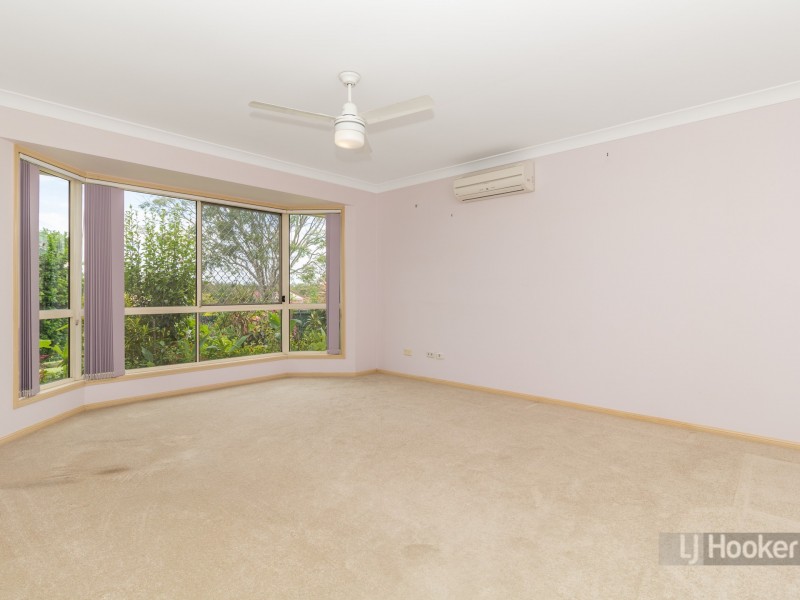 14 Pinnacle Close, Regents Park QLD 4118