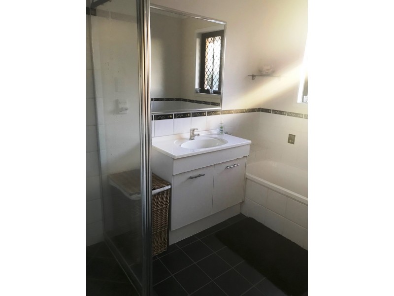 25 Straight Drive, Browns Plains QLD 4118
