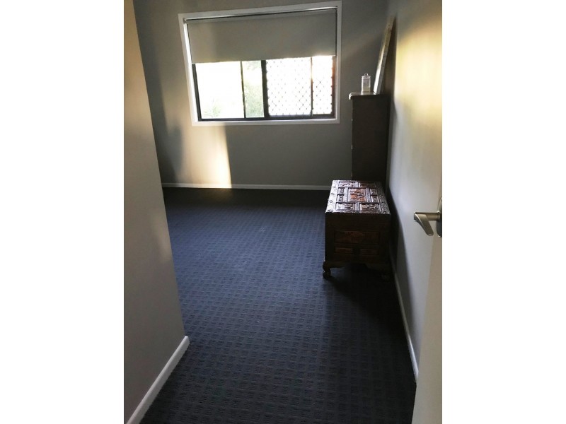 25 Straight Drive, Browns Plains QLD 4118