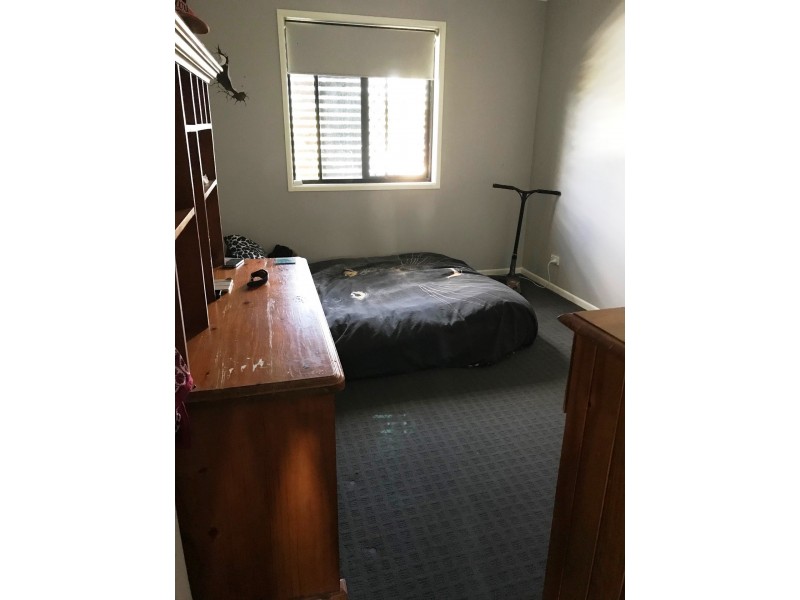 25 Straight Drive, Browns Plains QLD 4118