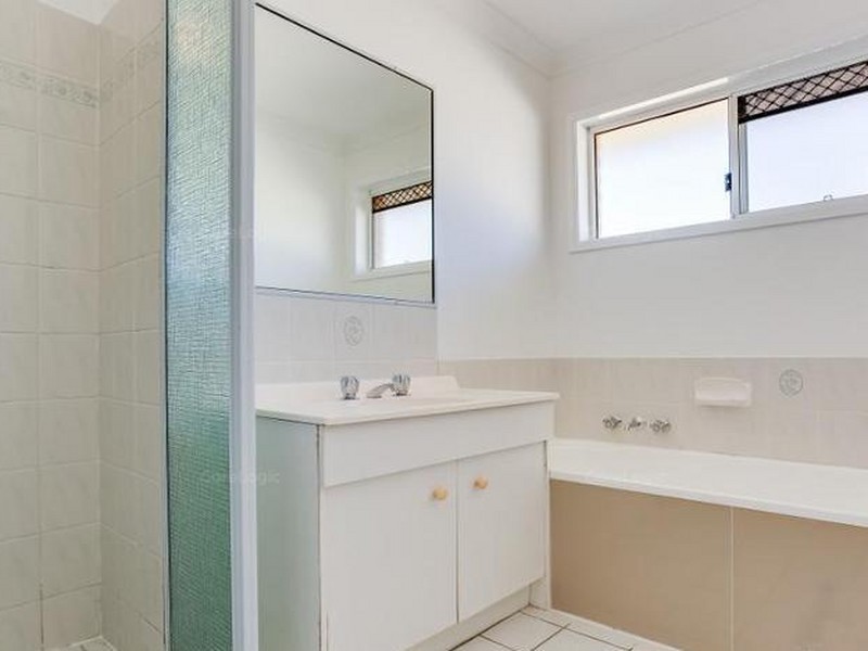 35 Moreton Street, Boronia Heights QLD 4124