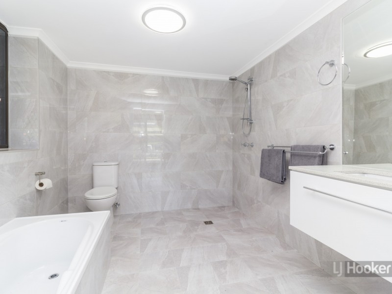 24 Mackellar Drive, Boronia Heights QLD 4124