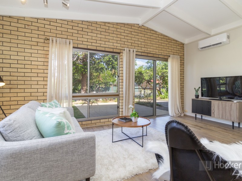 21 Limerick Drive, Crestmead QLD 4132