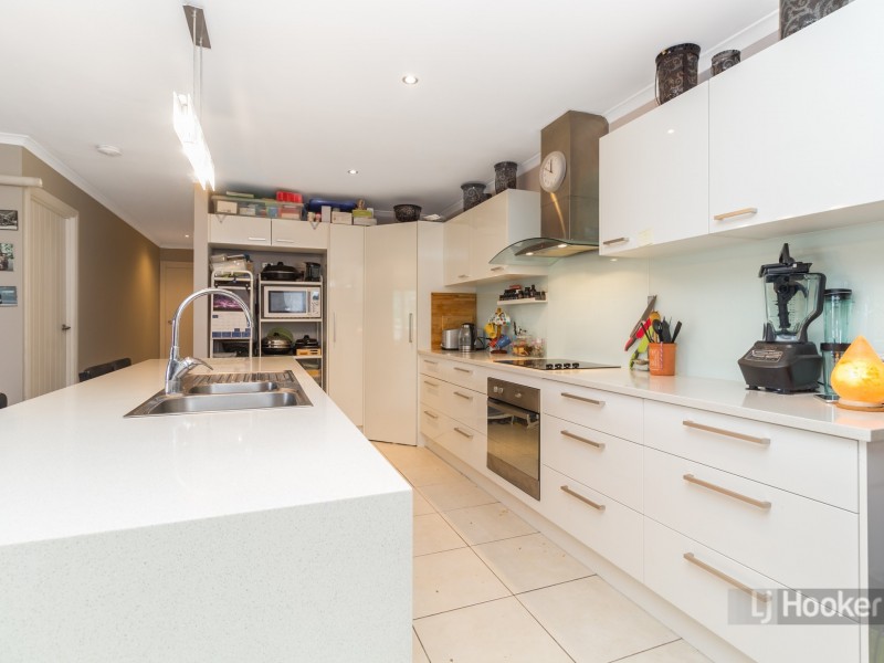 11 Dawn Street, Cornubia QLD 4130