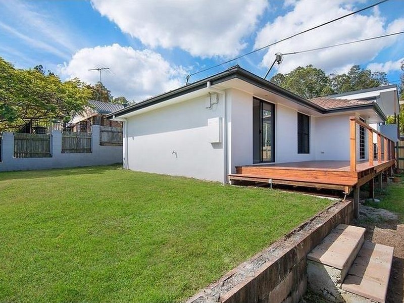 11 Dawn Street, Cornubia QLD 4130