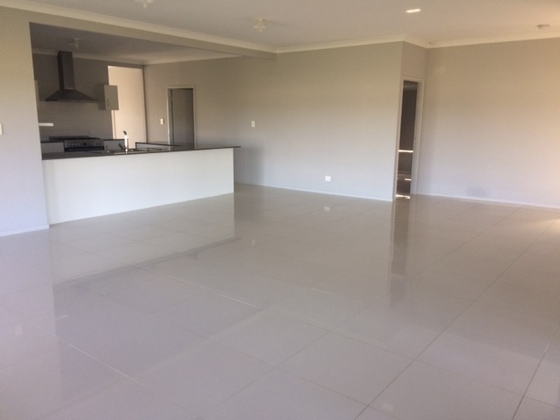 111-115 Brumby Drive, Woodhill QLD 4285