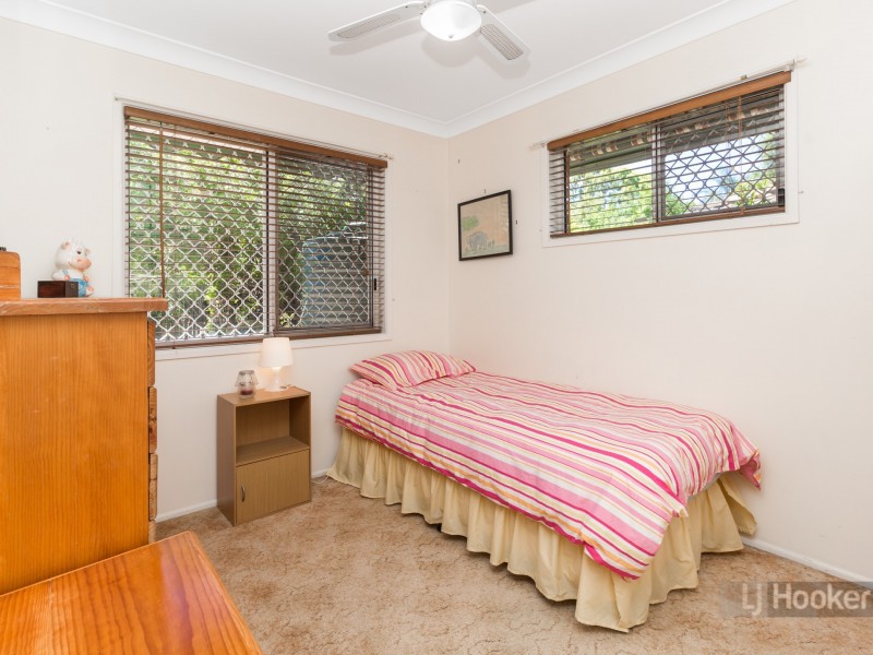 6 Fairbairn Street, Marsden QLD 4132