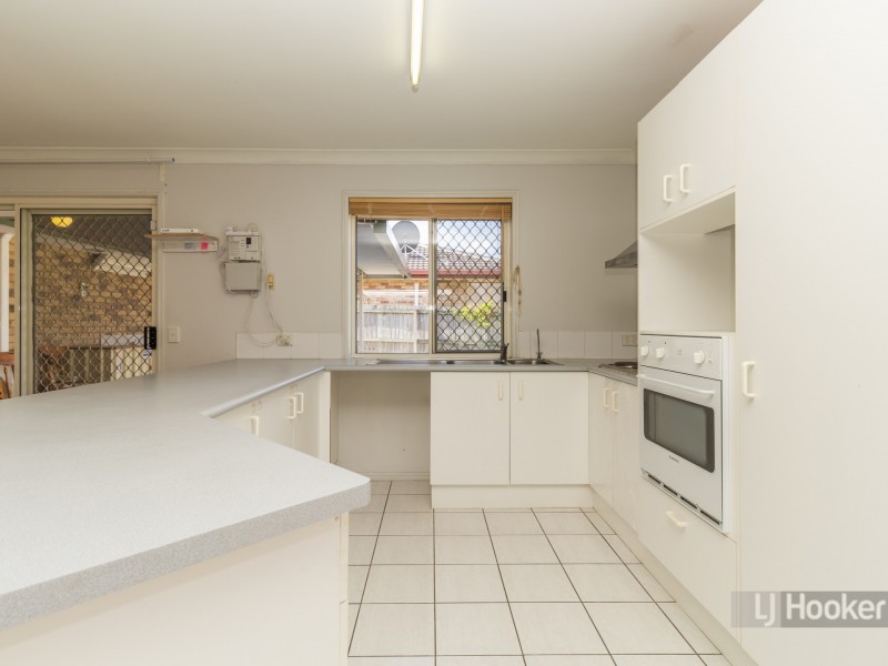 10 Tuberose Place, Calamvale QLD 4116