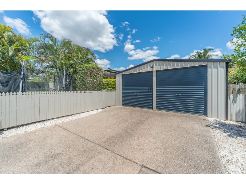 49 Bottlebrush Drive, Regents Park QLD 4118