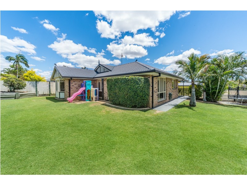 49 Bottlebrush Drive, Regents Park QLD 4118