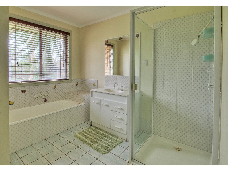 51 Dandaraga Court, Chambers Flat QLD 4133