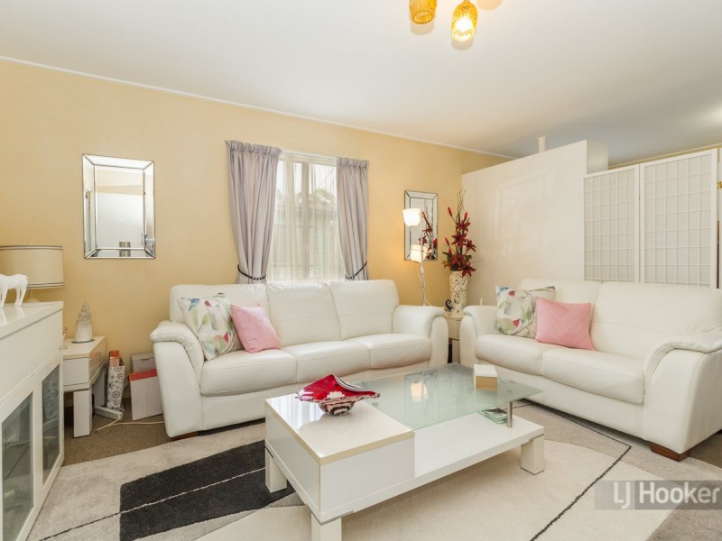 5 Hibiscus Street, Kingston QLD 4114
