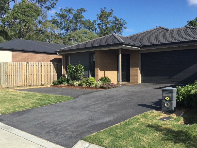 45 Mount Barney Crescent, Park Ridge QLD 4125