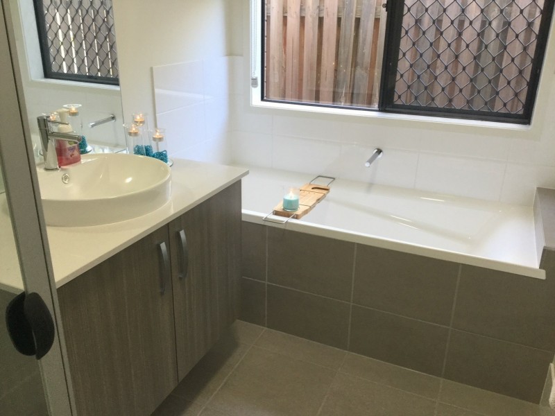 45 Mount Barney Crescent, Park Ridge QLD 4125