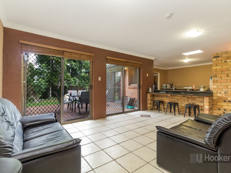 10 Conifer Street, Daisy Hill QLD 4127