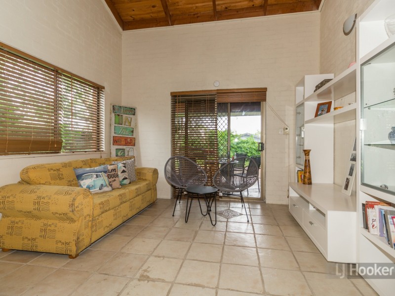 10 Conifer Street, Daisy Hill QLD 4127