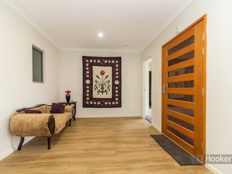 7-19 Woodend Court, Park Ridge QLD 4125