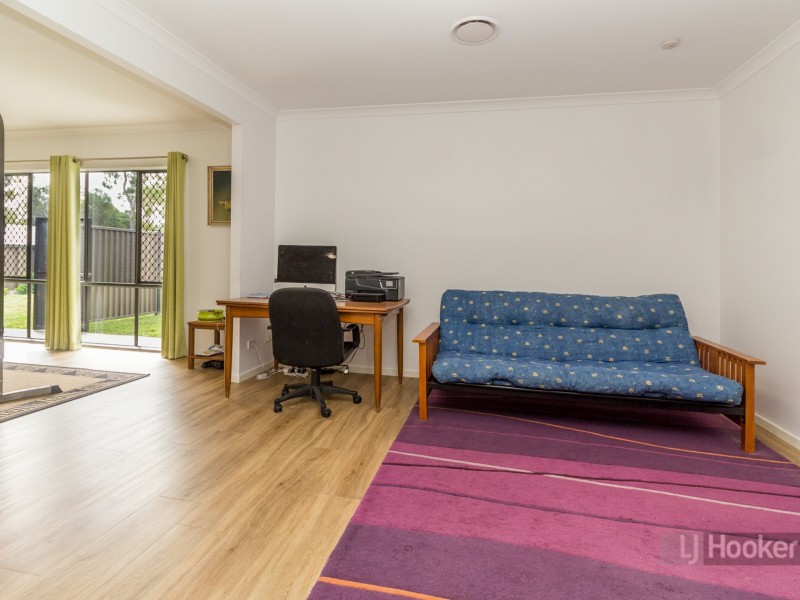7-19 Woodend Court, Park Ridge QLD 4125