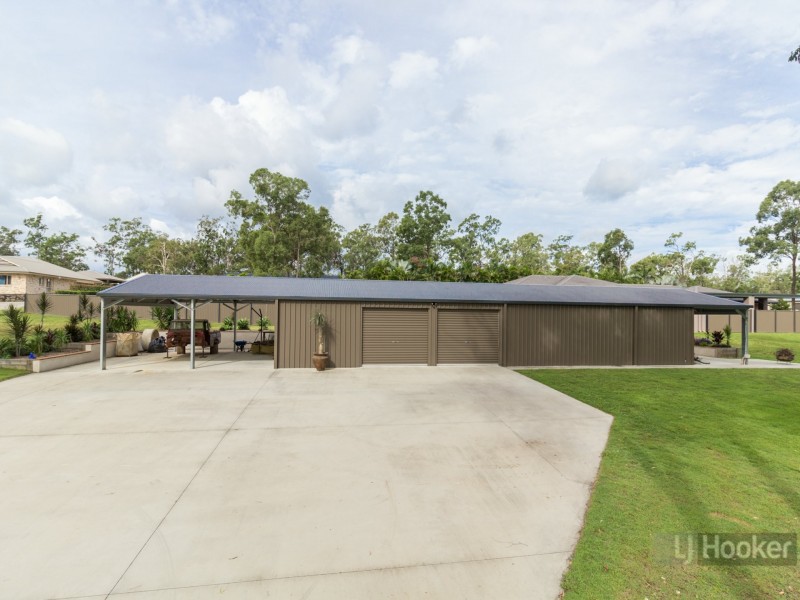 7-19 Woodend Court, Park Ridge QLD 4125