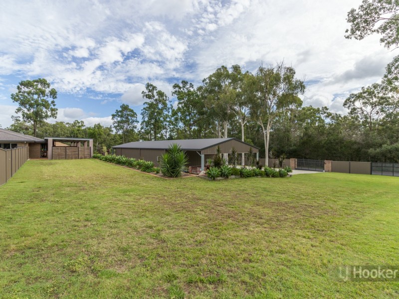 7-19 Woodend Court, Park Ridge QLD 4125