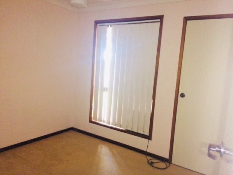 104 Estramina Road, Regents Park QLD 4118