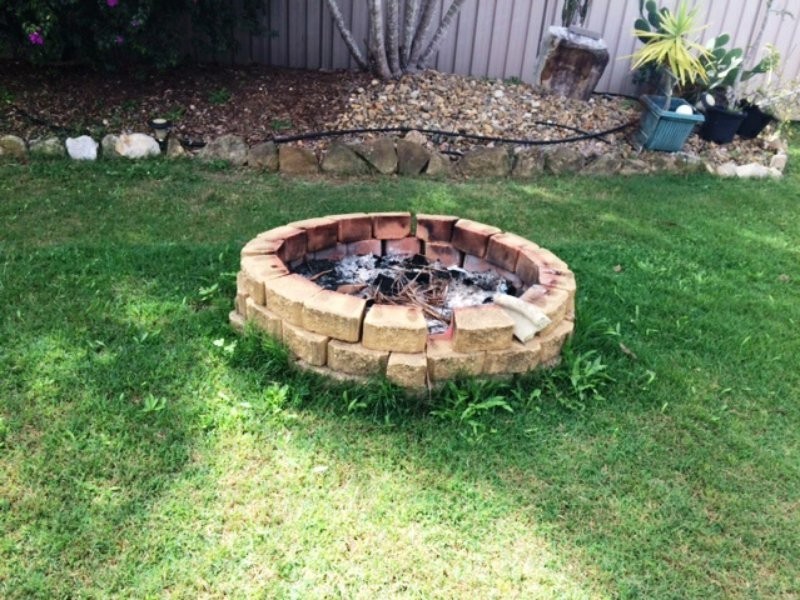 104 Estramina Road, Regents Park QLD 4118