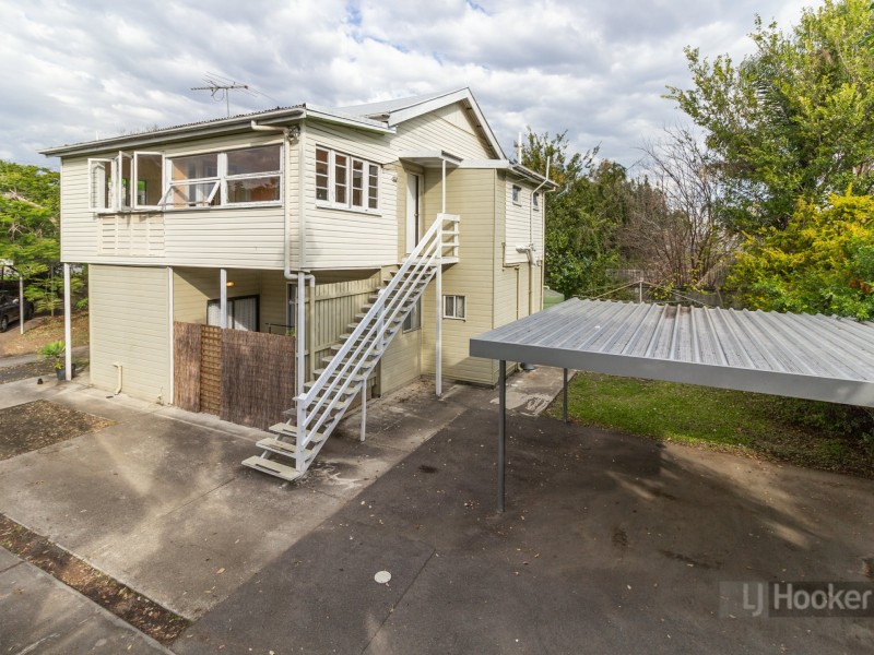 1 Clinton Street, Coopers Plains QLD 4108