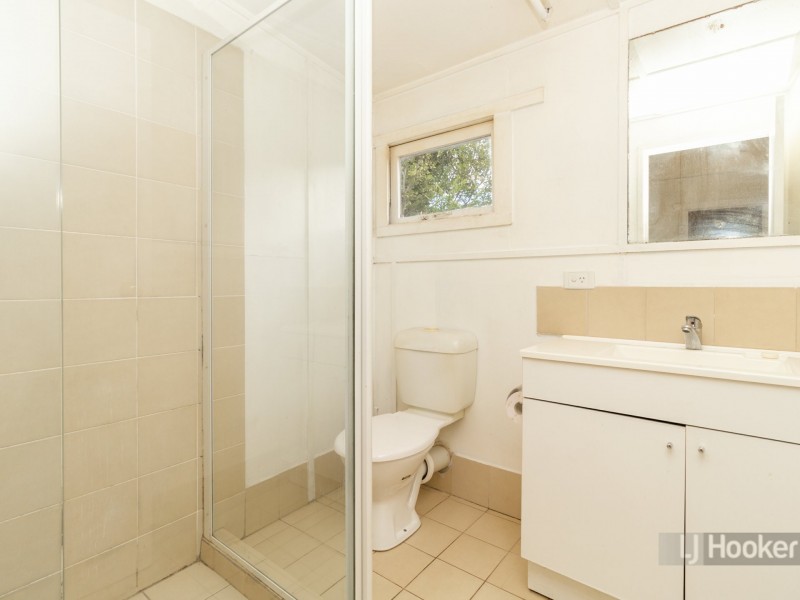 1 Clinton Street, Coopers Plains QLD 4108