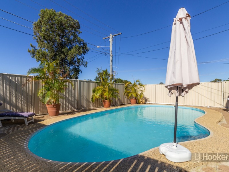 8 Cosway Street, Hillcrest QLD 4118