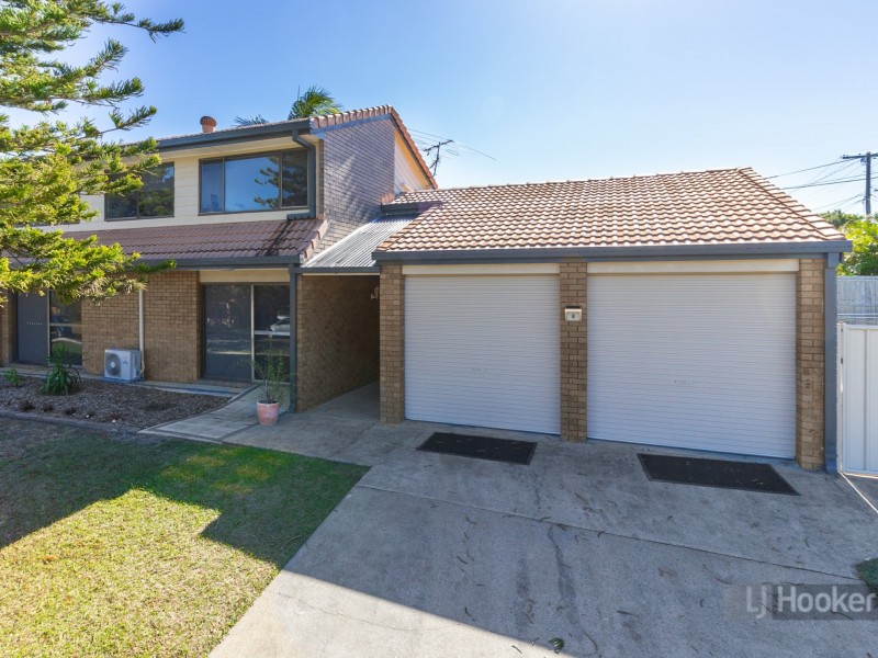 8 Cosway Street, Hillcrest QLD 4118