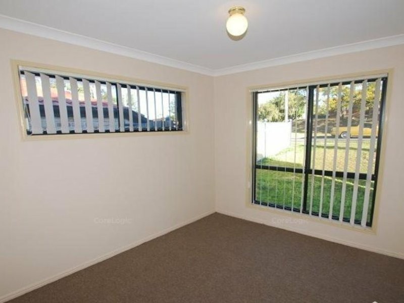 67 Radiata Street, Hillcrest QLD 4118