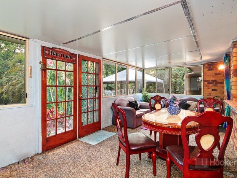 23 Conifer Street, Hillcrest QLD 4118