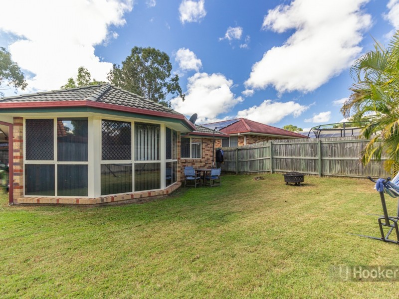 13 Goldeneye Place, Forest Lake QLD 4078