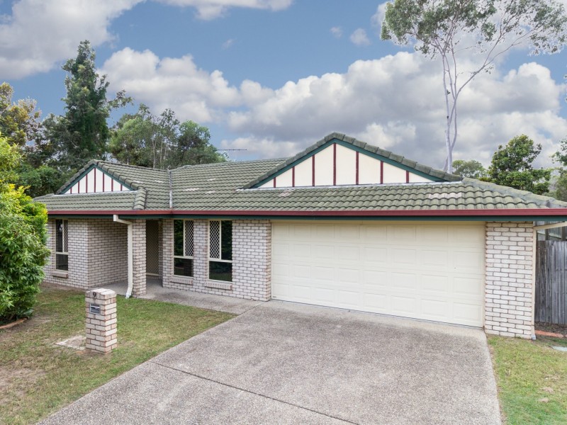 9 Taylor Place, Forest Lake QLD 4078