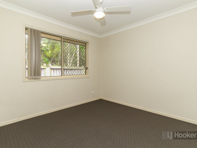 9 Taylor Place, Forest Lake QLD 4078