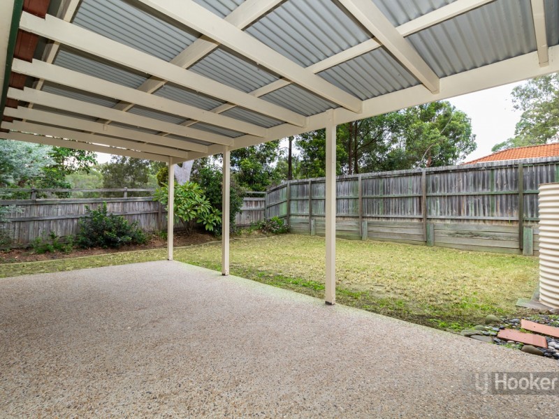 9 Taylor Place, Forest Lake QLD 4078