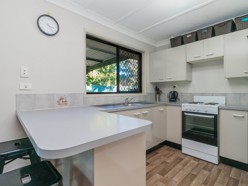 27 Ammons Street, Browns Plains QLD 4118