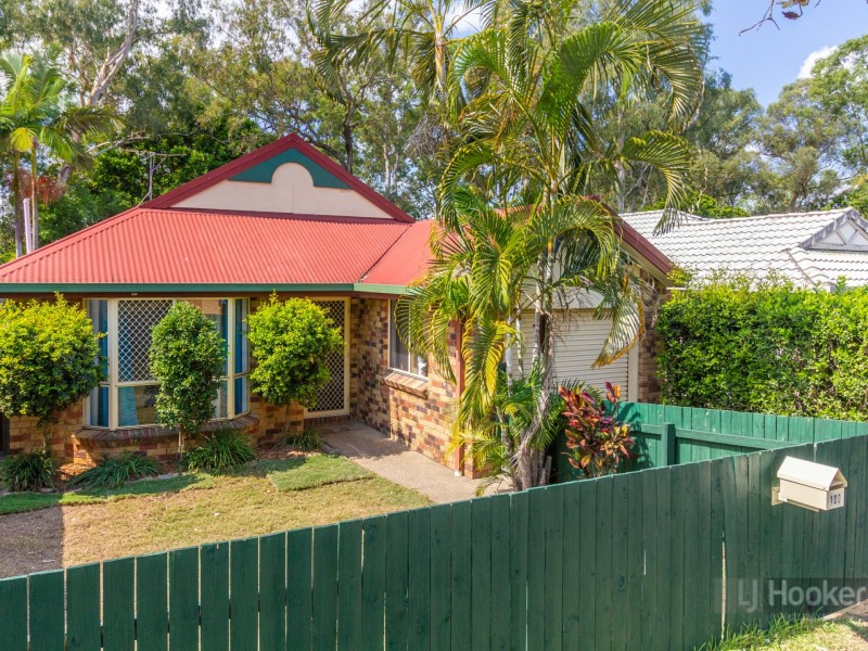 100 Banksia Circuit, Forest Lake QLD 4078