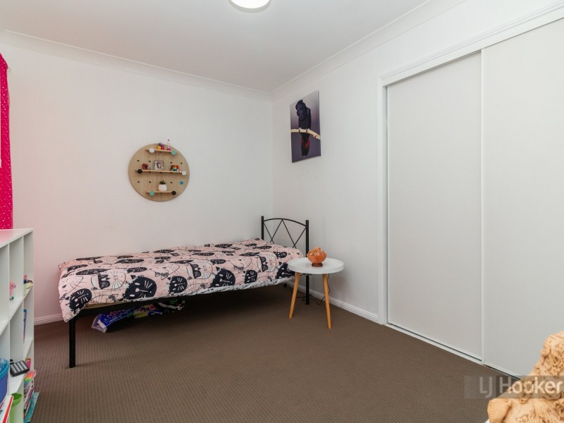 100 Banksia Circuit, Forest Lake QLD 4078