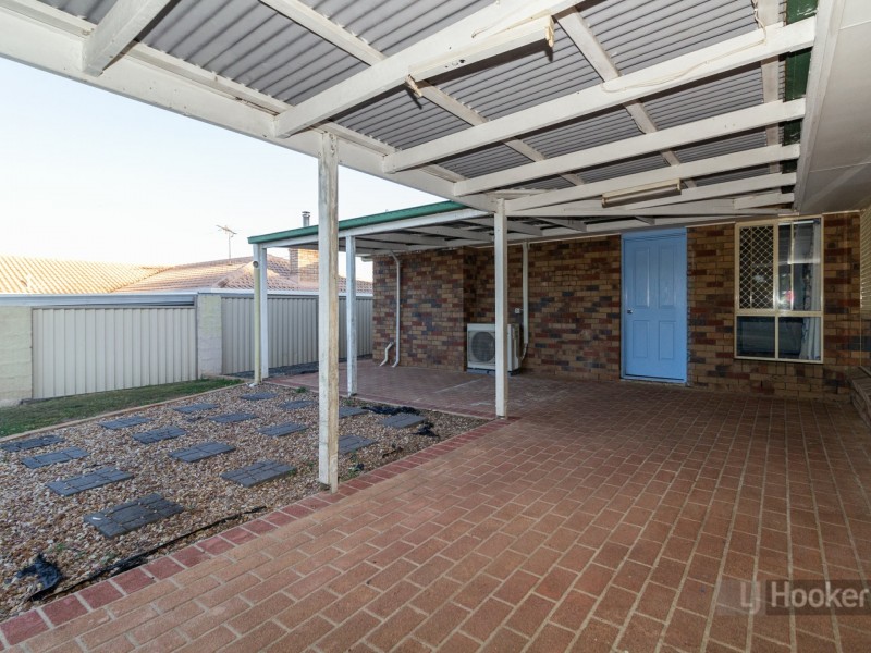 15 Itea Court, Regents Park QLD 4118