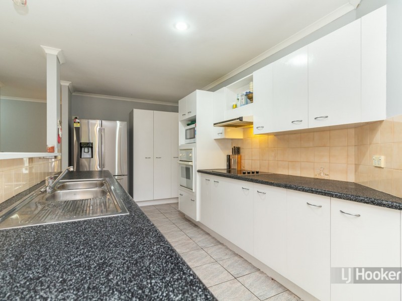 14 Fenwood Close, Boronia Heights QLD 4124