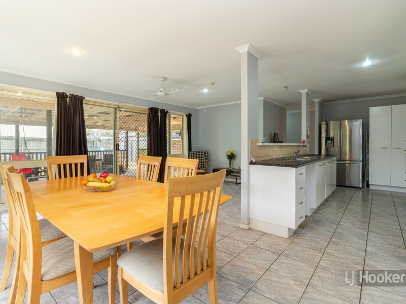 14 Fenwood Close, Boronia Heights QLD 4124