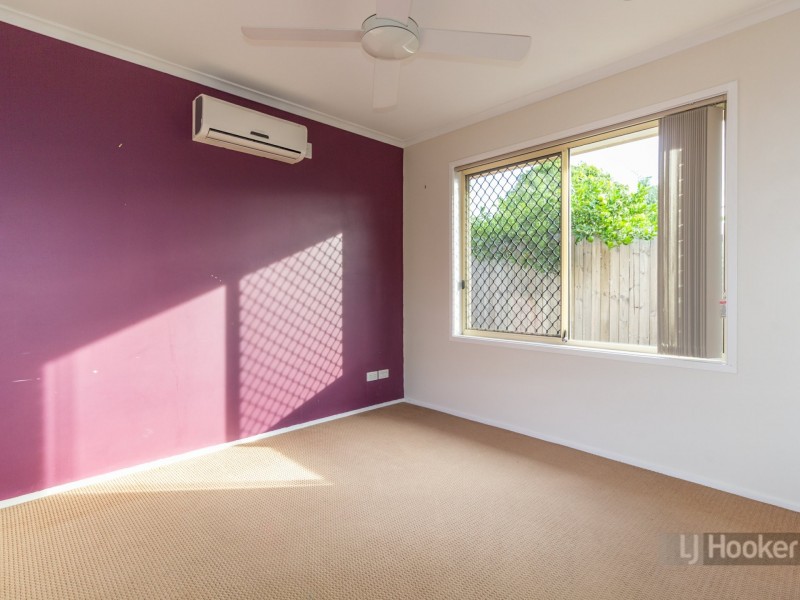 36 Federation Drive, Hillcrest QLD 4118