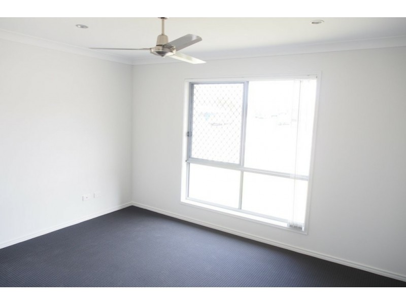 1 Oasis Court, Marsden QLD 4132