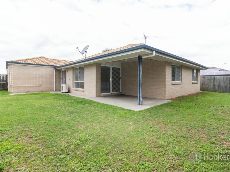 10 Coolum Court, Regents Park QLD 4118